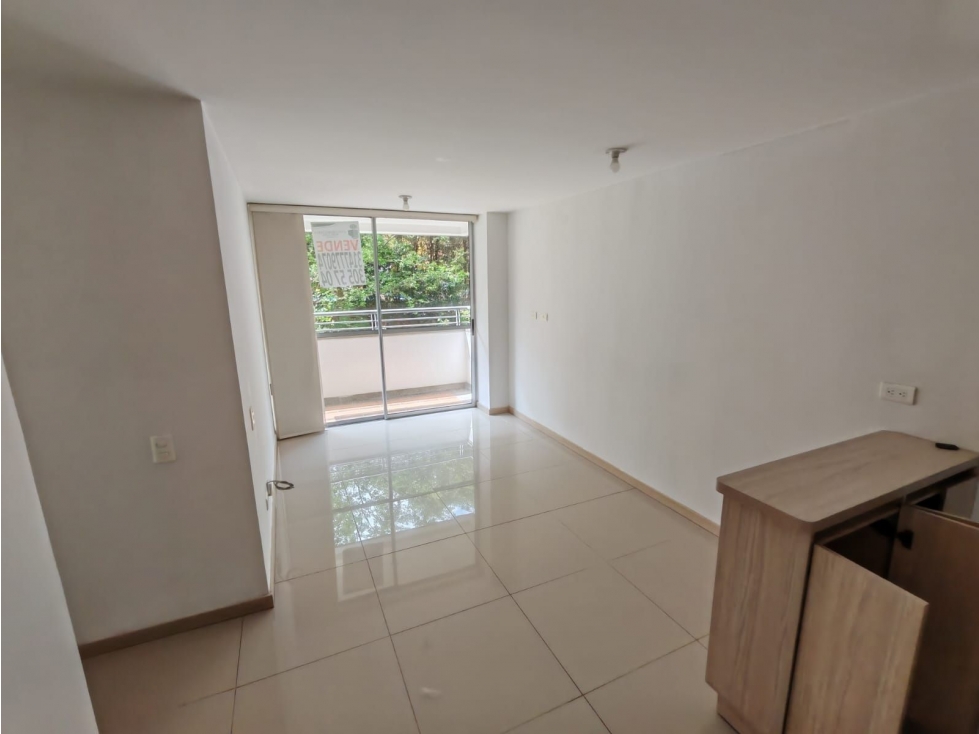 Apartamento en venta en Prado, Medellín 3