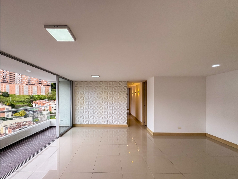 Apartaestudio for sale in Las palmas, Medellín 3