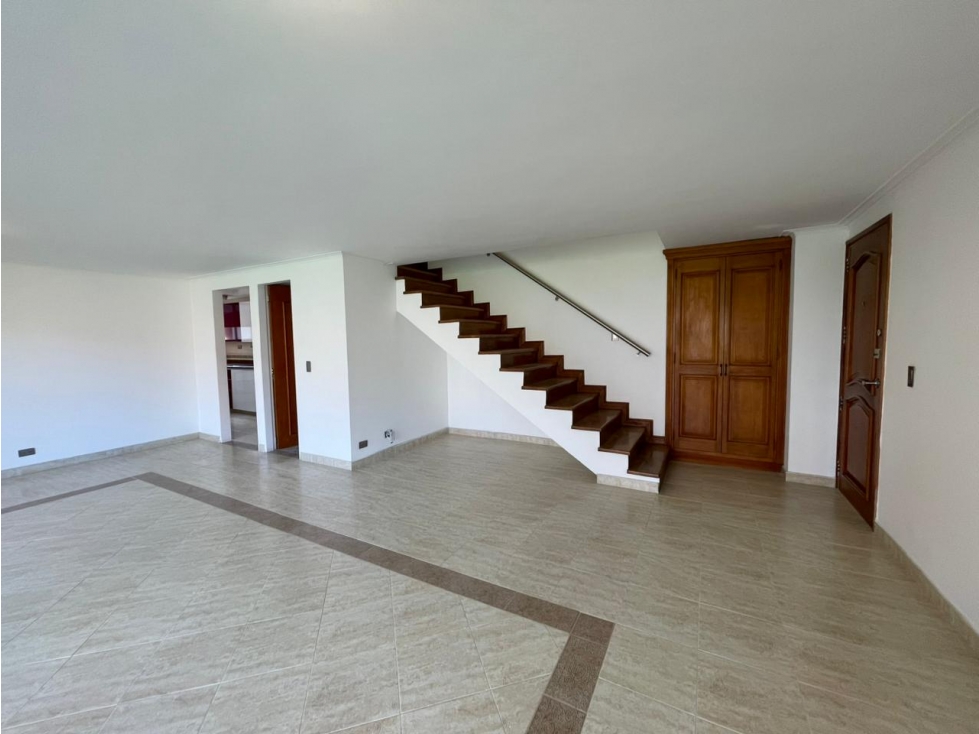 Apartamento en venta en El Poblado, Medellín 3