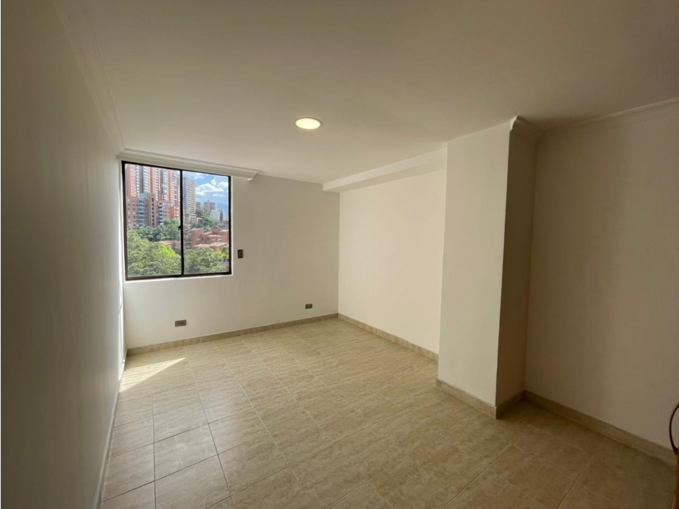 Apartamento en venta en El Poblado, Medellín 5