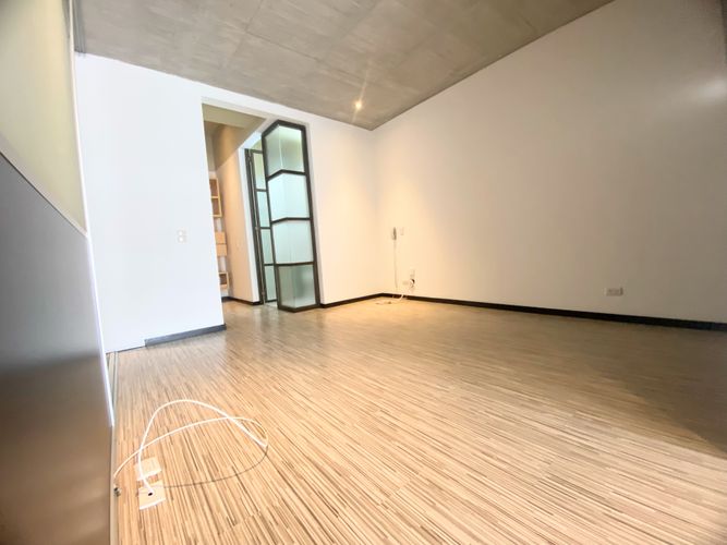 Apartaestudio en venta en Chicó Reservado, Bogotá, 75 m² · foto 9 de 22