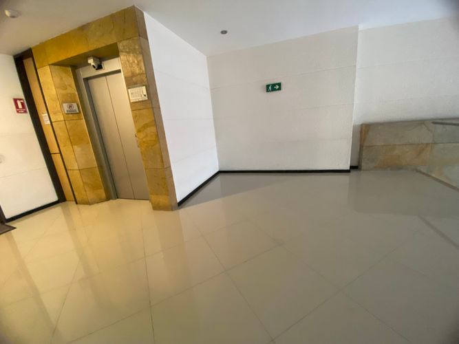 Apartaestudio en venta en Chicó Reservado, Bogotá, 75 m² · foto 12 de 22