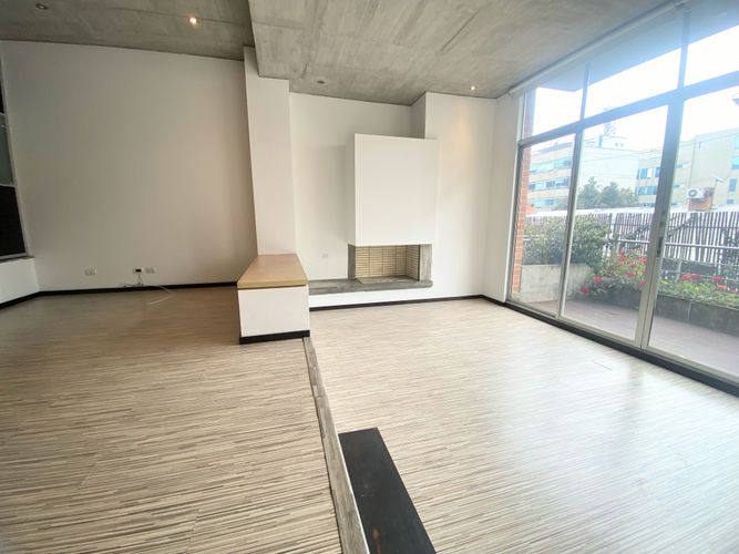 Apartaestudio en venta en Chicó Reservado, Bogotá, 75 m² · foto 17 de 22