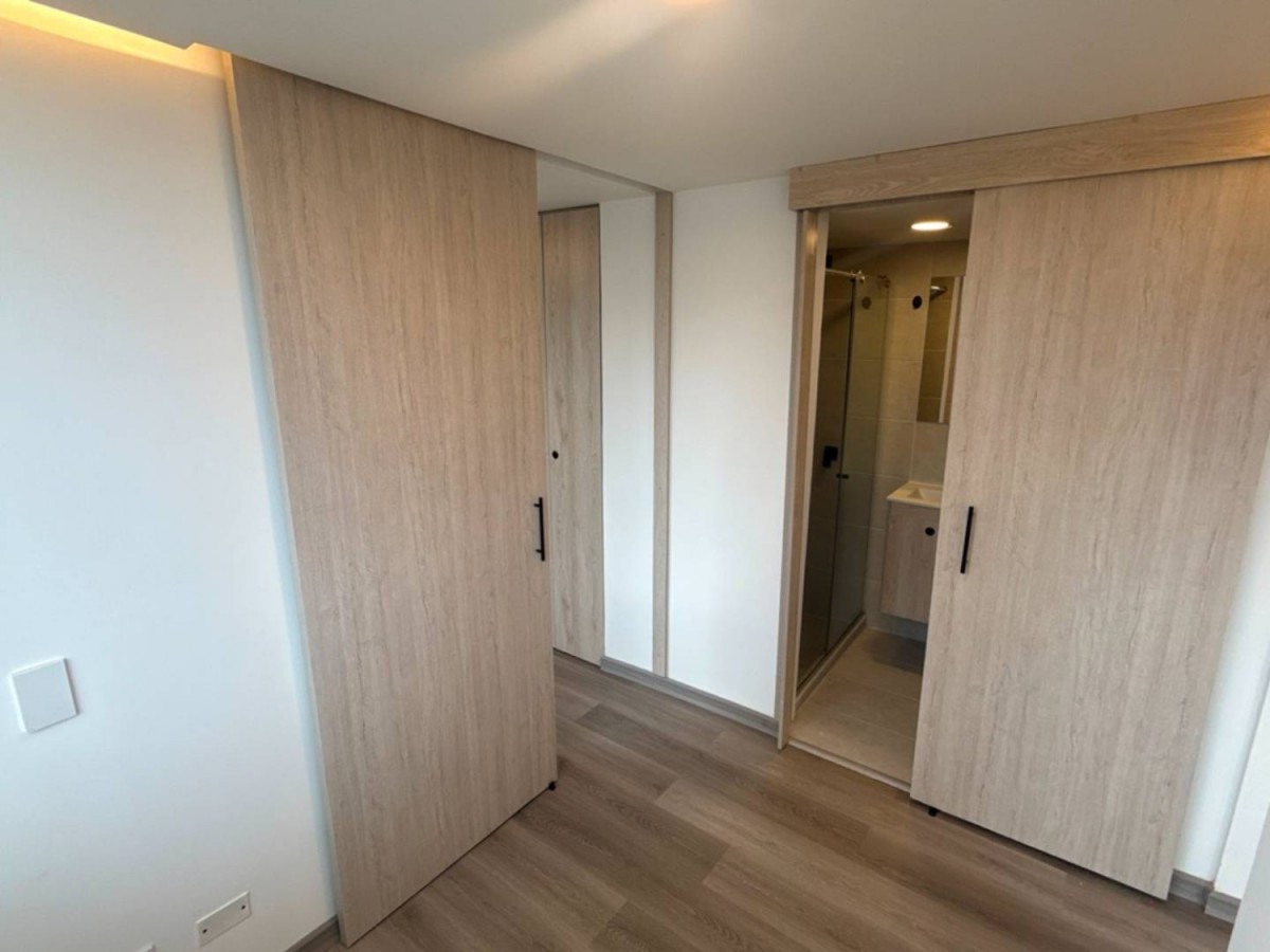 Apartamento en venta en Industrial Centenario, Bogotá · foto 11 de 21