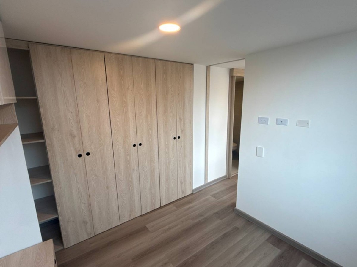 Apartamento en venta en Industrial Centenario, Bogotá · foto 16 de 21
