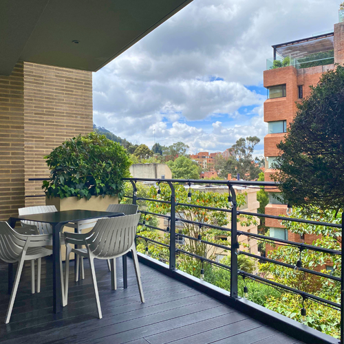 Apartamento de 2 alcobas en venta en Los Rosales, Bogotá, 212 m² · foto 4 de 23