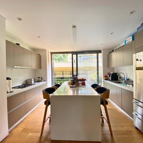 Apartamento de 2 alcobas en venta en Los Rosales, Bogotá, 212 m² · foto 12 de 23