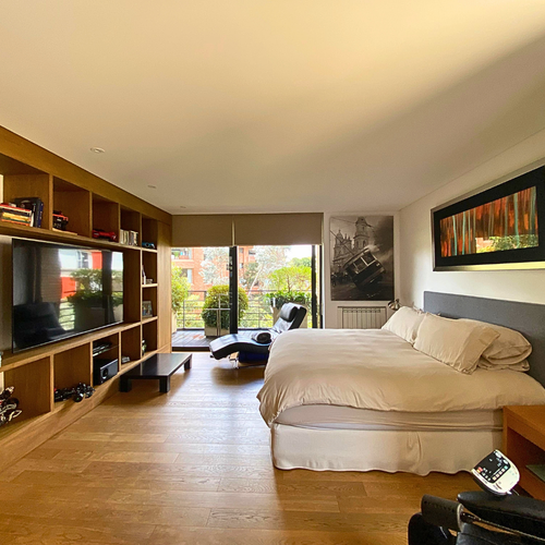 Apartamento de 2 alcobas en venta en Los Rosales, Bogotá, 212 m² · foto 15 de 23