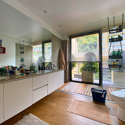 Apartamento de 2 alcobas en venta en Los Rosales, Bogotá, 212 m² · foto 18 de 23