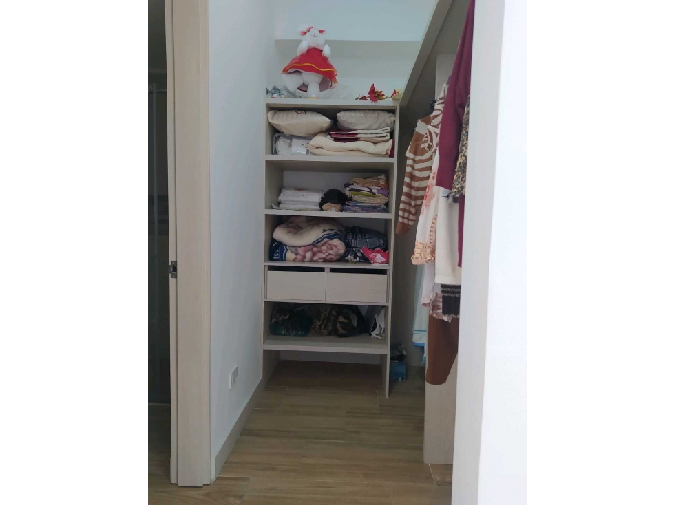Apartamento en venta en Chipre, Manizales · foto 10 de 17