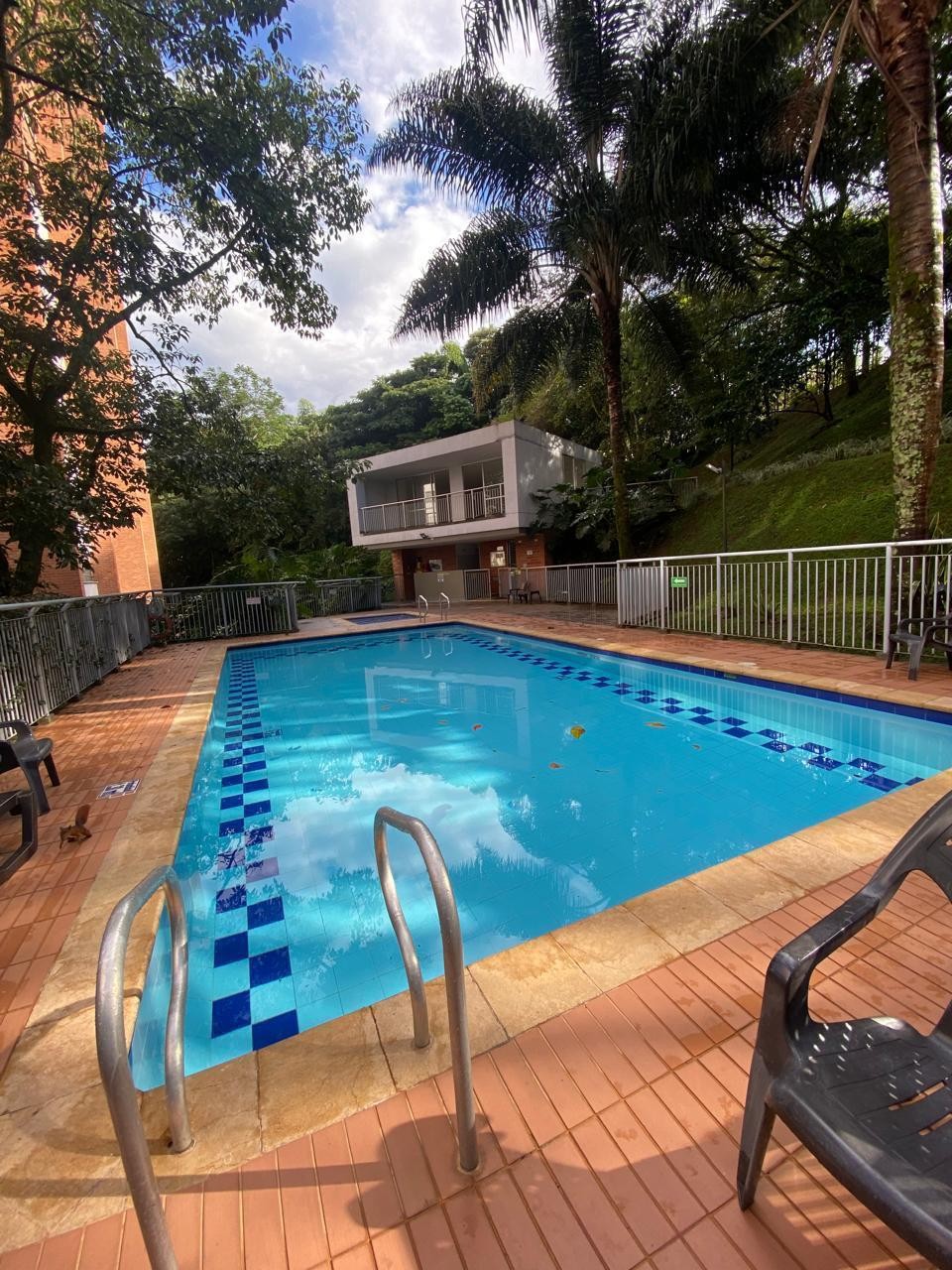 Apartamento en venta en Cumbres, Envigado · foto 13 de 24