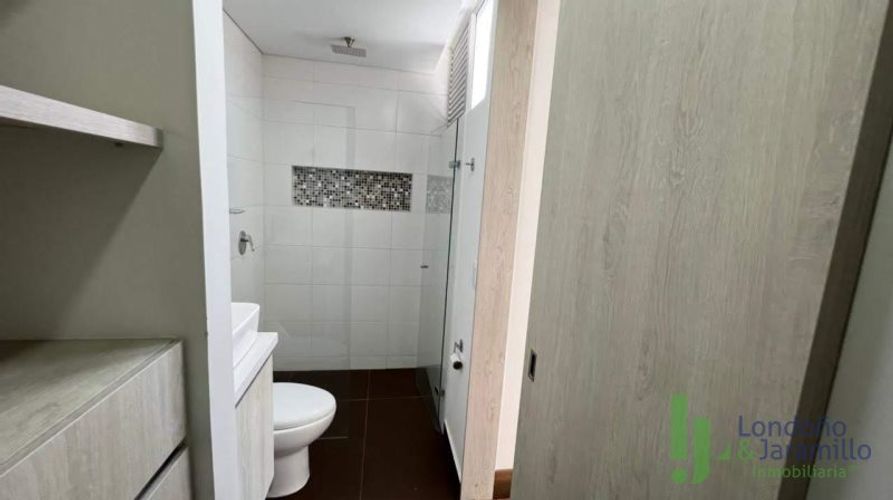 Apartamento de 3 alcobas en venta en Aves Maria, Sabaneta, 100 m² · foto 4 de 10