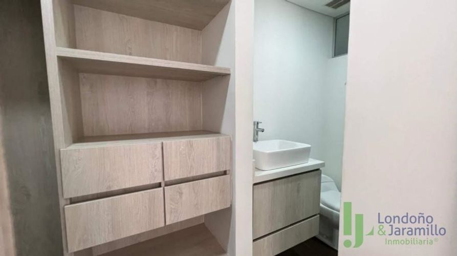 Apartamento de 3 alcobas en venta en Aves Maria, Sabaneta, 100 m² · foto 5 de 10