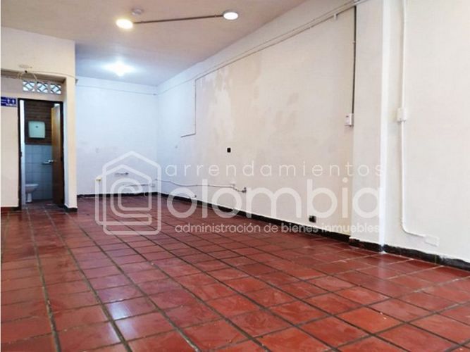 Local en arriendo en La Magnolia, Envigado, 40 m² · foto 3 de 10