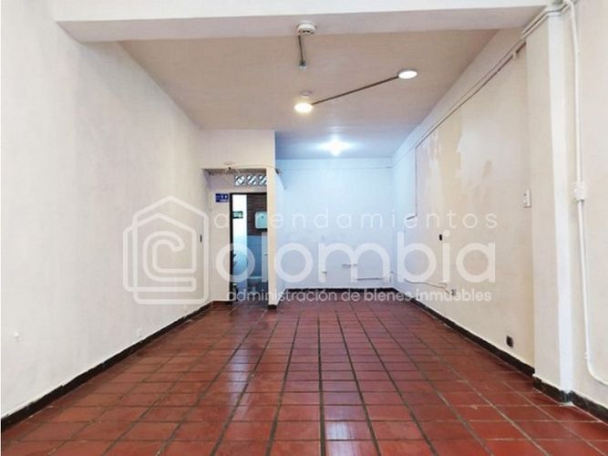 Local en arriendo en La Magnolia, Envigado, 40 m² · foto 4 de 10