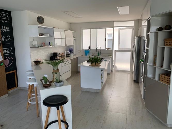Casa de 5 alcobas en venta en Villa Del Sol, Pereira, 306 m² · foto 2 de 11