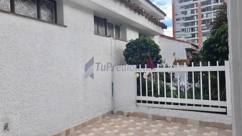 Casa en venta en Cedro Golf, Bogotá · foto 3 de 24