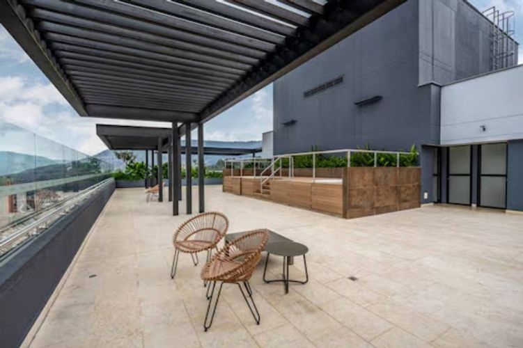 Apartamento de 3 alcobas en venta en Las Palmas, Medellín, 111 m² · foto 24 de 24