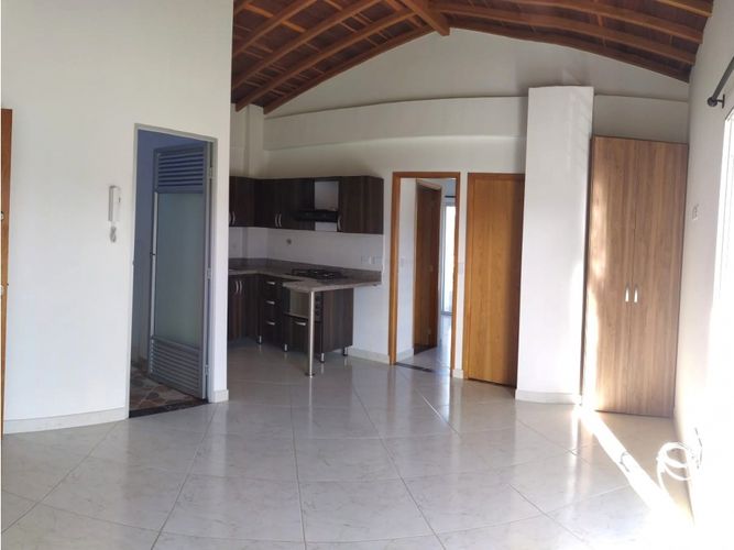 Apartaestudio en venta en La Ceja, 53 m² · foto 5 de 9
