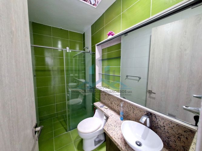 Casa de 4 alcobas en venta en Aqualina Orange, Girardot, 239 m² · foto 14 de 24