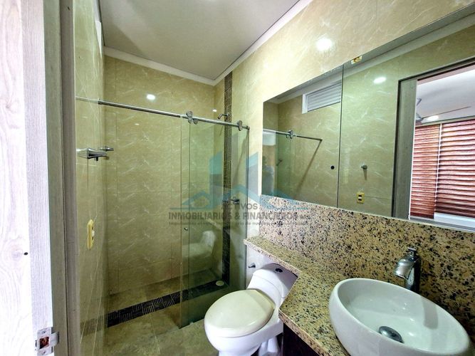 Casa de 4 alcobas en venta en Aqualina Orange, Girardot, 239 m² · foto 22 de 24