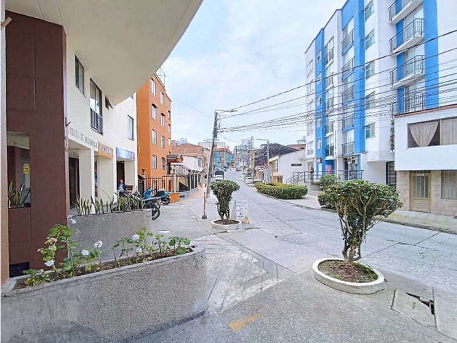 Local en arriendo en La Argentina, Manizales, 30 m² · foto 2 de 11