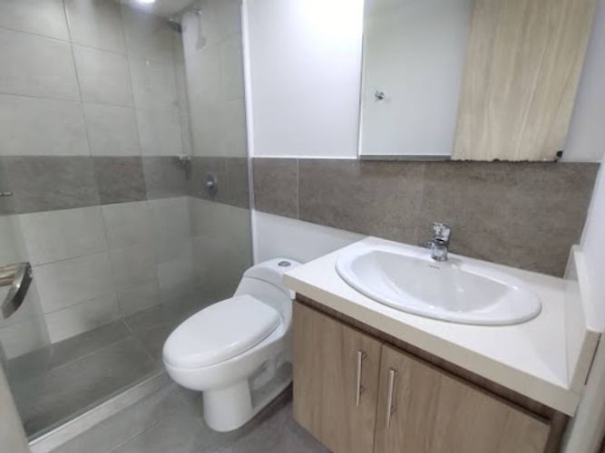 Apartamento de 2 alcobas en venta en Las Lomitas, Sabaneta, 60 m² · foto 11 de 19