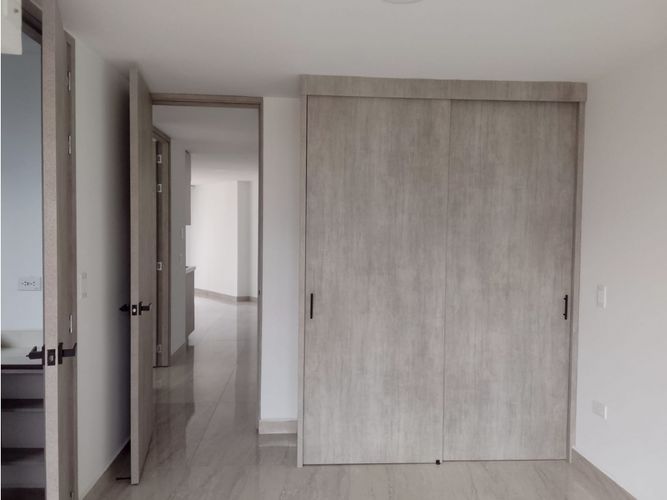 Apartamento de 3 alcobas en venta en Aves Maria, Sabaneta, 74 m² · foto 9 de 13