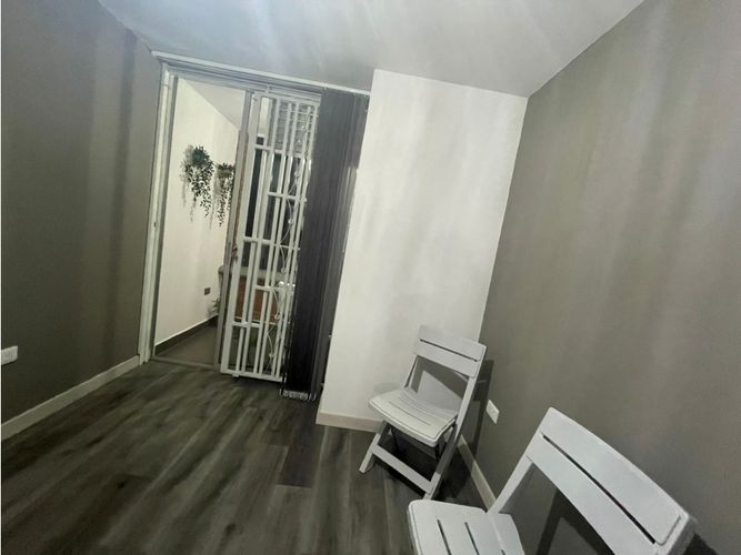 Apartamento de 3 alcobas en venta en Prados De Sabaneta, Sabaneta, 65 m² · foto 6 de 7