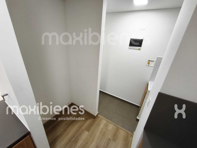 Apartamento en venta en Los Colores, Medellín · foto 15 de 17
