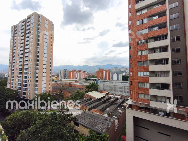 Apartamento en venta en Los Colores, Medellín · foto 16 de 17