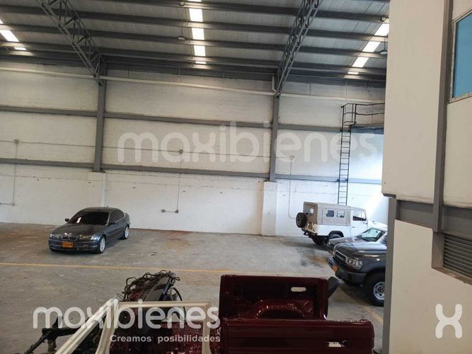 Bodega en arriendo en Caldas, La Estrella, 621 m² · foto 4 de 11