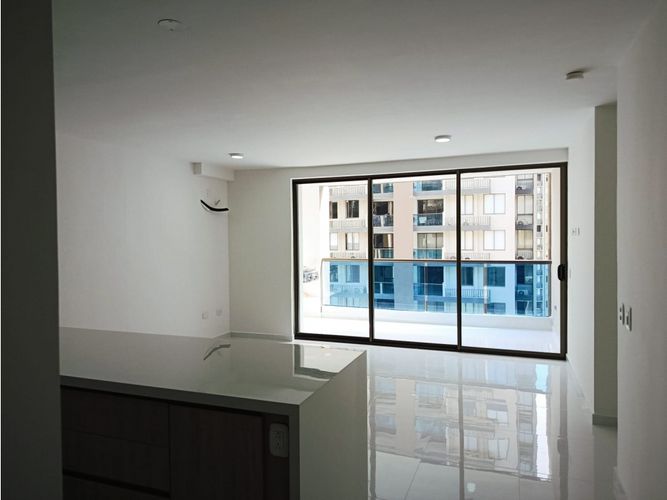 Apartamento de 2 alcobas en venta en Rio Alto, Barranquilla, 94 m² · foto 2 de 24