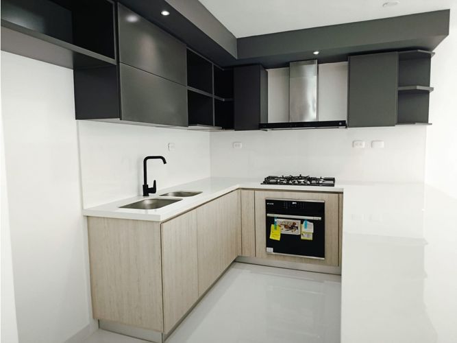 Apartamento de 2 alcobas en venta en Rio Alto, Barranquilla, 94 m² · foto 7 de 24