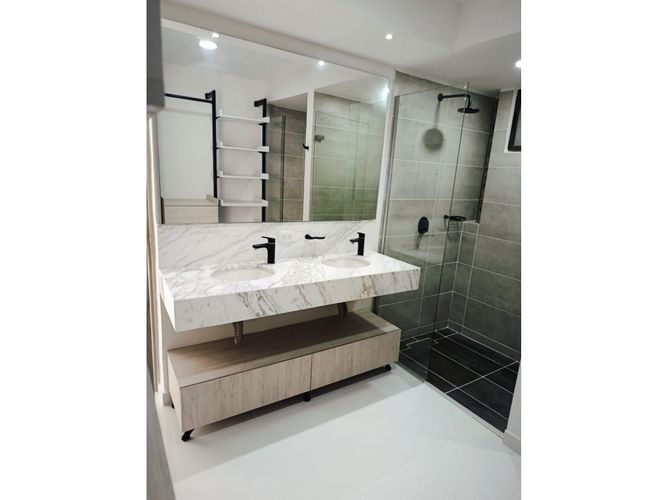 Apartamento de 2 alcobas en venta en Rio Alto, Barranquilla, 94 m² · foto 14 de 24