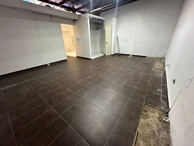 Local en arriendo en La Castellana, Medellín, 120 m² · foto 11 de 11