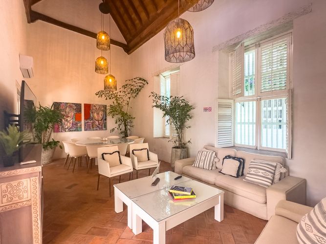Casa de 5 alcobas en venta en El Centro, Cartagena, 378 m² · foto 4 de 24