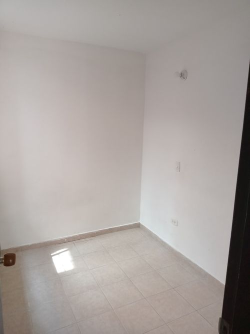 Casa de 4 alcobas en venta en Gran Granada, Bogotá, 53 m² · foto 10 de 17