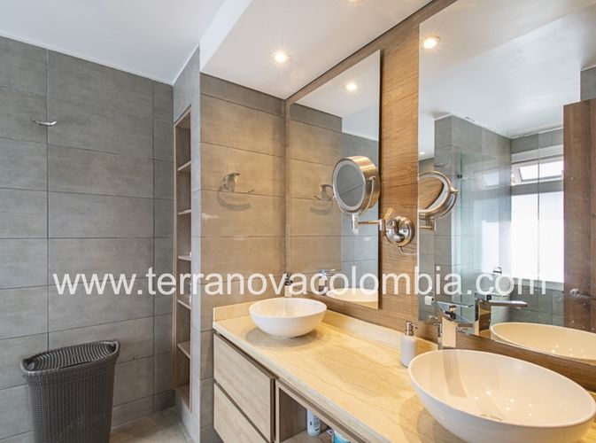 Casa de 4 alcobas en venta en Sotileza, Bogotá, 400 m² · foto 10 de 20