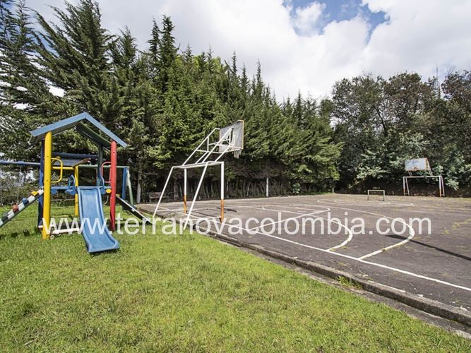Casa de 4 alcobas en venta en Sotileza, Bogotá, 400 m² · foto 20 de 20