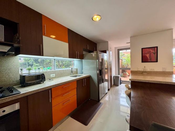 Apartamento de 2 alcobas en venta en Alejandria, Medellín, 125 m² · foto 7 de 24