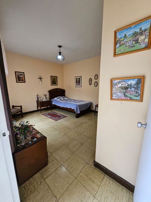 Casa de 4 alcobas en venta en Tequendama, Cali, 187 m² · foto 9 de 13