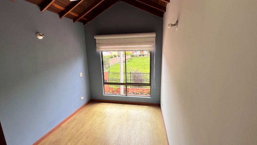 Casa de 4 alcobas en venta en Cota, 170 m² · foto 15 de 24