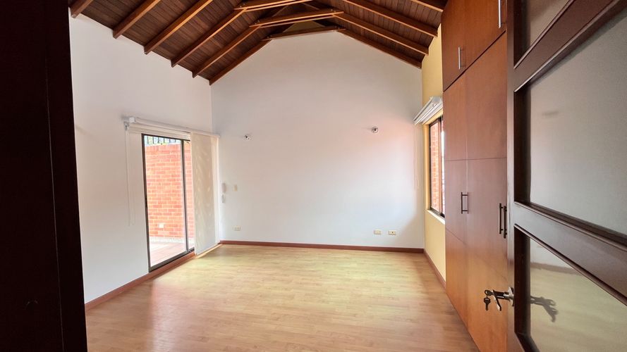 Casa de 4 alcobas en venta en Cota, 170 m² · foto 23 de 24