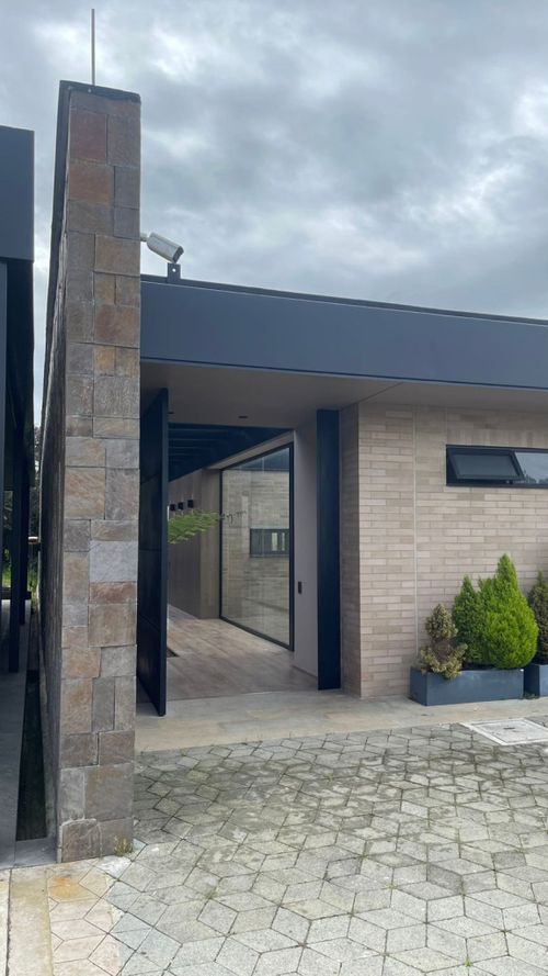 Casa de 4 alcobas en venta en Las Palmas, Envigado, 438 m² · foto 3 de 16