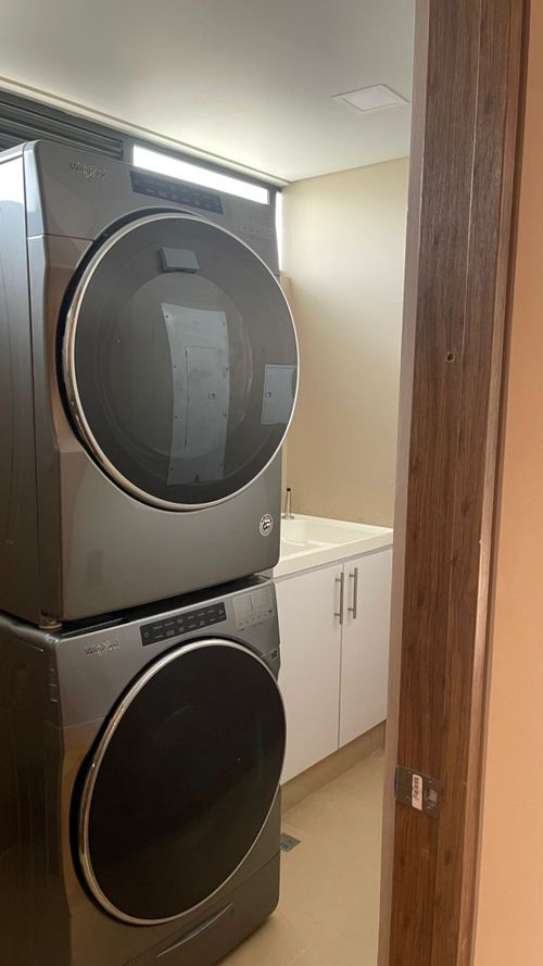 Casa de 4 alcobas en venta en Las Palmas, Envigado, 438 m² · foto 12 de 16