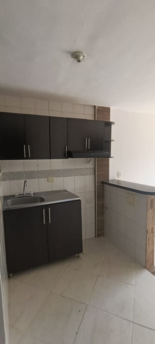 Apartamento de 2 alcobas en venta en Puerto Madero, Girón, 35 m² · foto 4 de 11