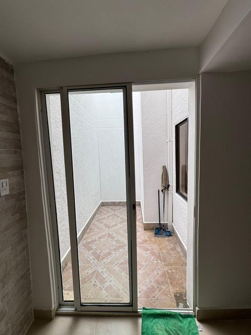 Casa de 3 alcobas en venta en Guanata, Floridablanca, 118 m² · foto 3 de 13