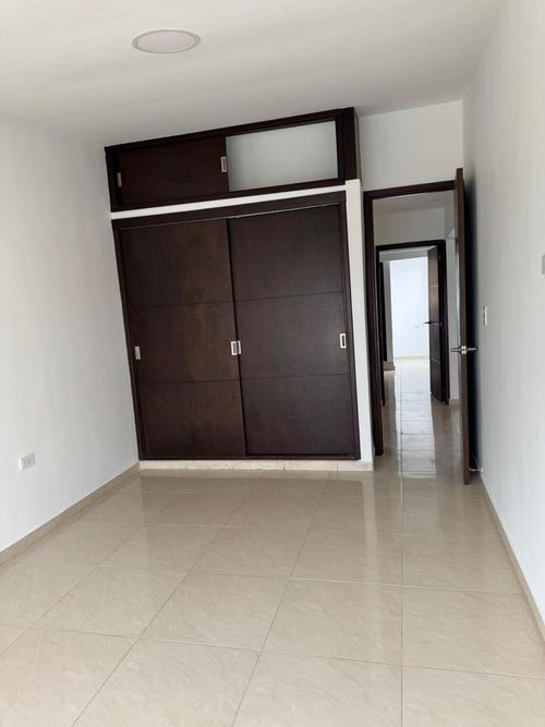 Casa de 3 alcobas en venta en Guanata, Floridablanca, 118 m² · foto 8 de 13