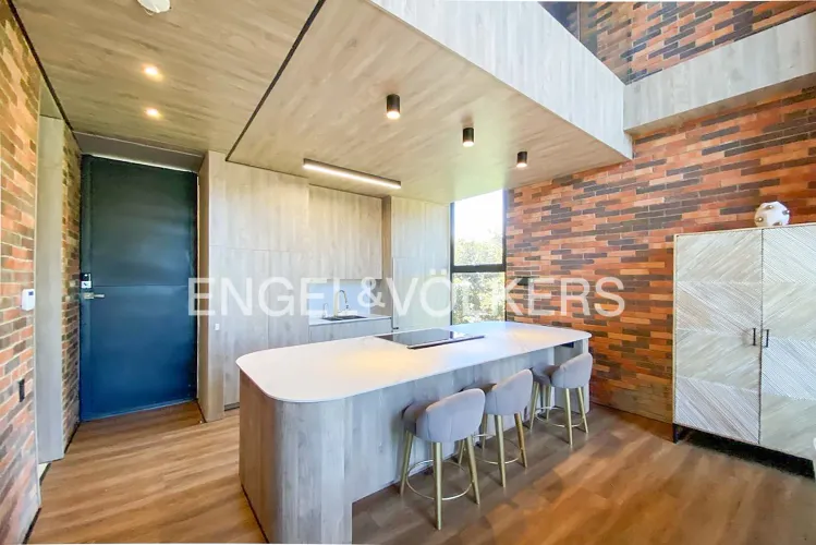 Casa de 6 alcobas en venta en Loma Del Escobero, Envigado, 1113 m² · foto 19 de 24